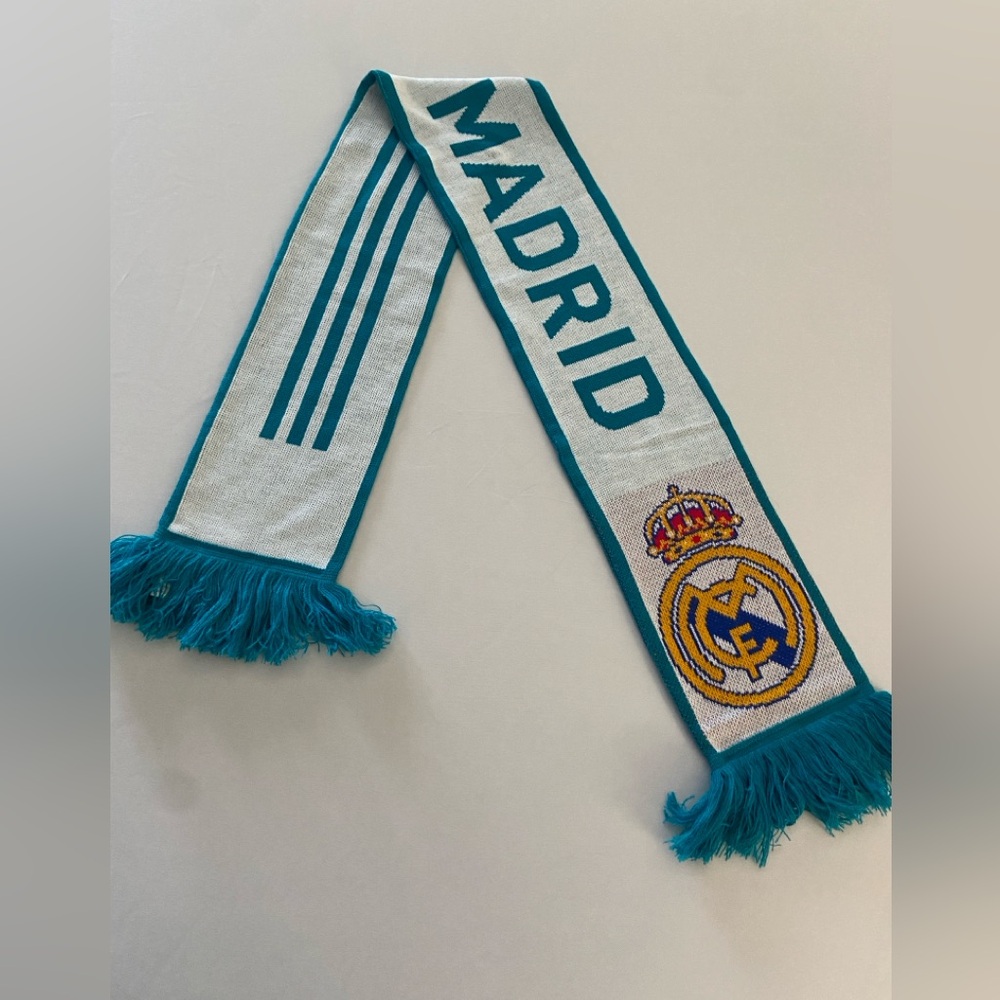 NWOT Adidas “Real Madrid” blue scarf
